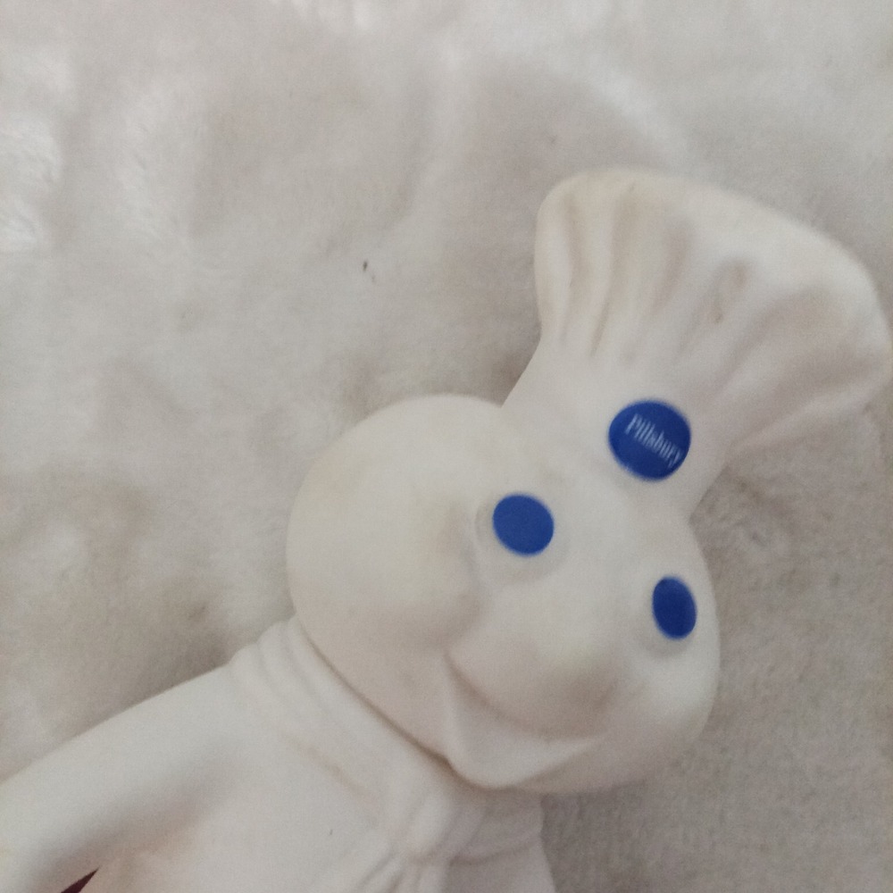 Vintage 1971 Pillsbury Doughboy Poppin Fresh Vinyl Squeeze Toy 7.25 Inch Figure - Picture 5 of 7